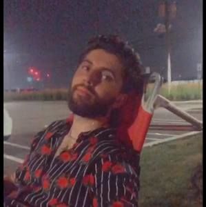 Meet your Posher, Flo